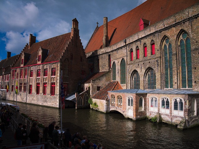 Bruges Resort Getaways Near Scenic Canals