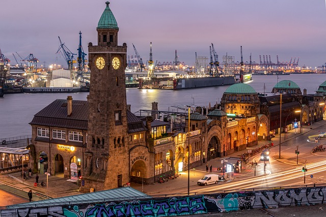 Hamburg Hotels for Harbor Walks
