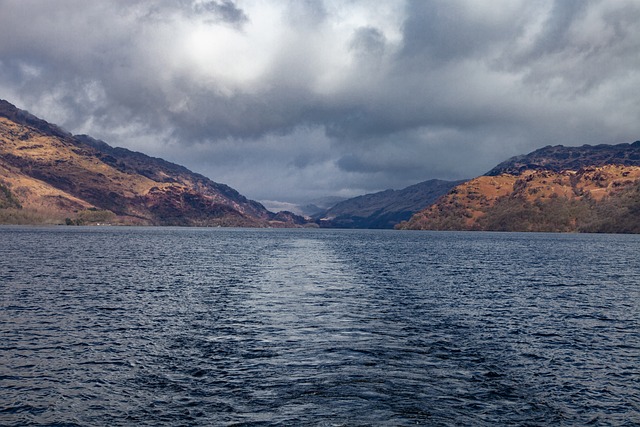 Loch Lomond Lodges for Still Views